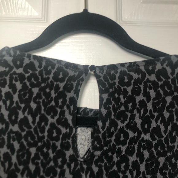 41 Hawthorn Black Gray Leopard Animal Print Sleeveless Top Size M - Picture 6 of 7